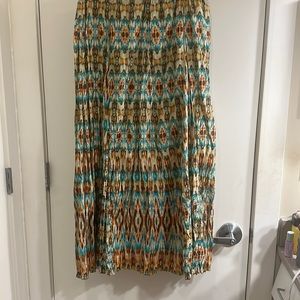 Chico’s maxi ikat multicolor crinkle skirt, lined, elastic waist, sz 2 (US L)